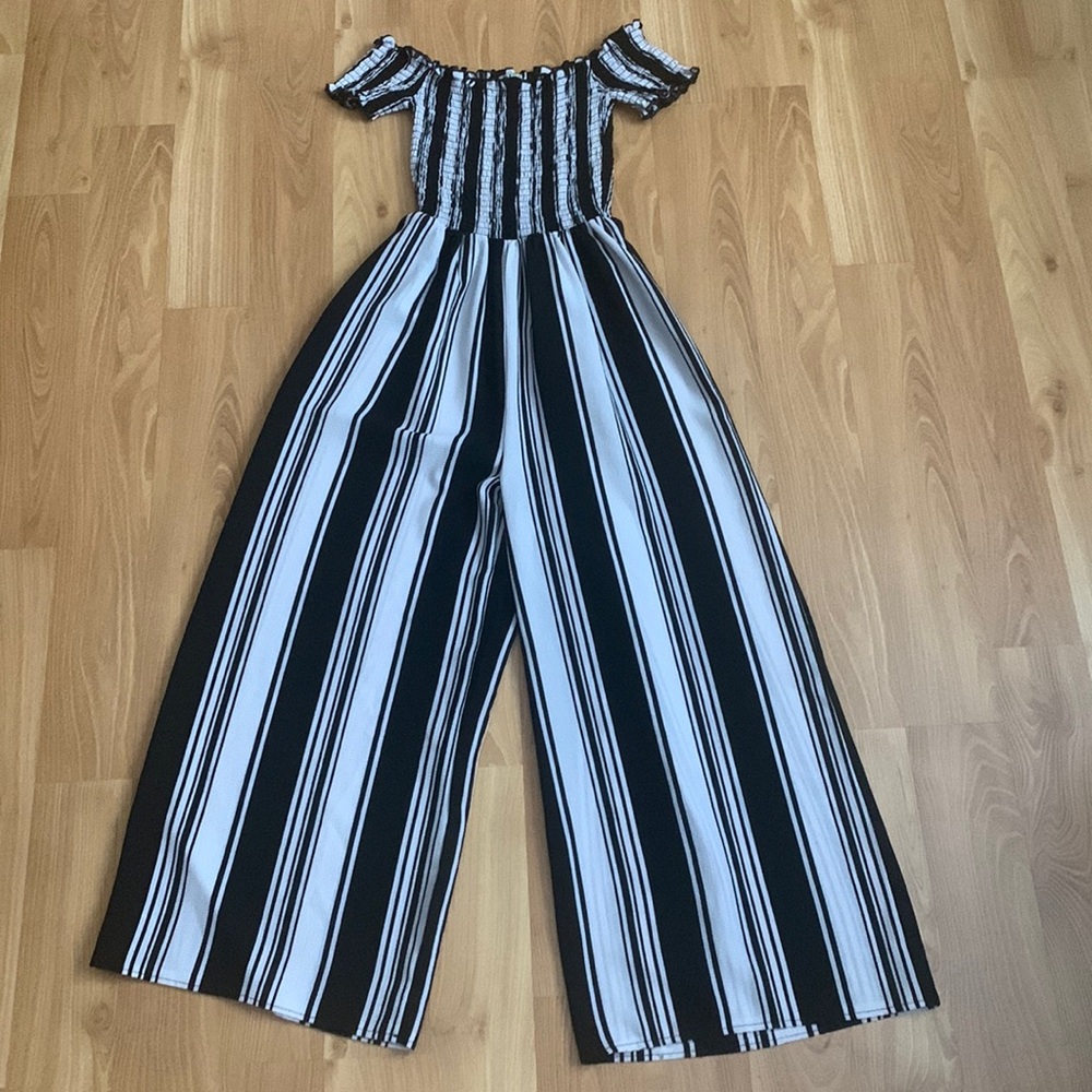 J for Justify Striped Off-Shoulder Wide-Leg Jumpsuit | Size M